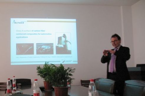 �¹�Bayreuth University �߷��Ӳ���ѧԺԺ��Dr.Professor Volker Altstaedt����