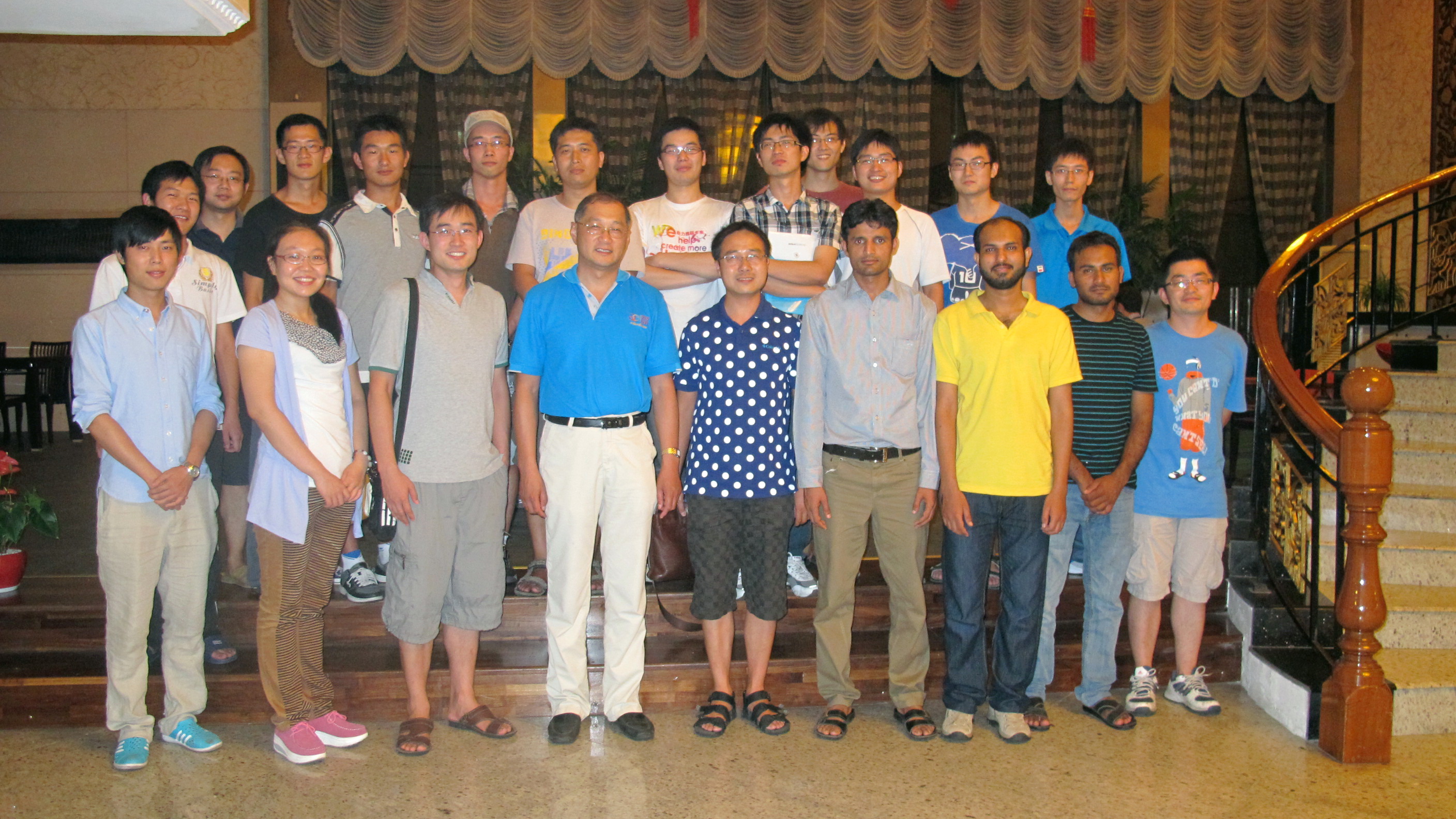 2012��9��8�գ�������ӭ�»