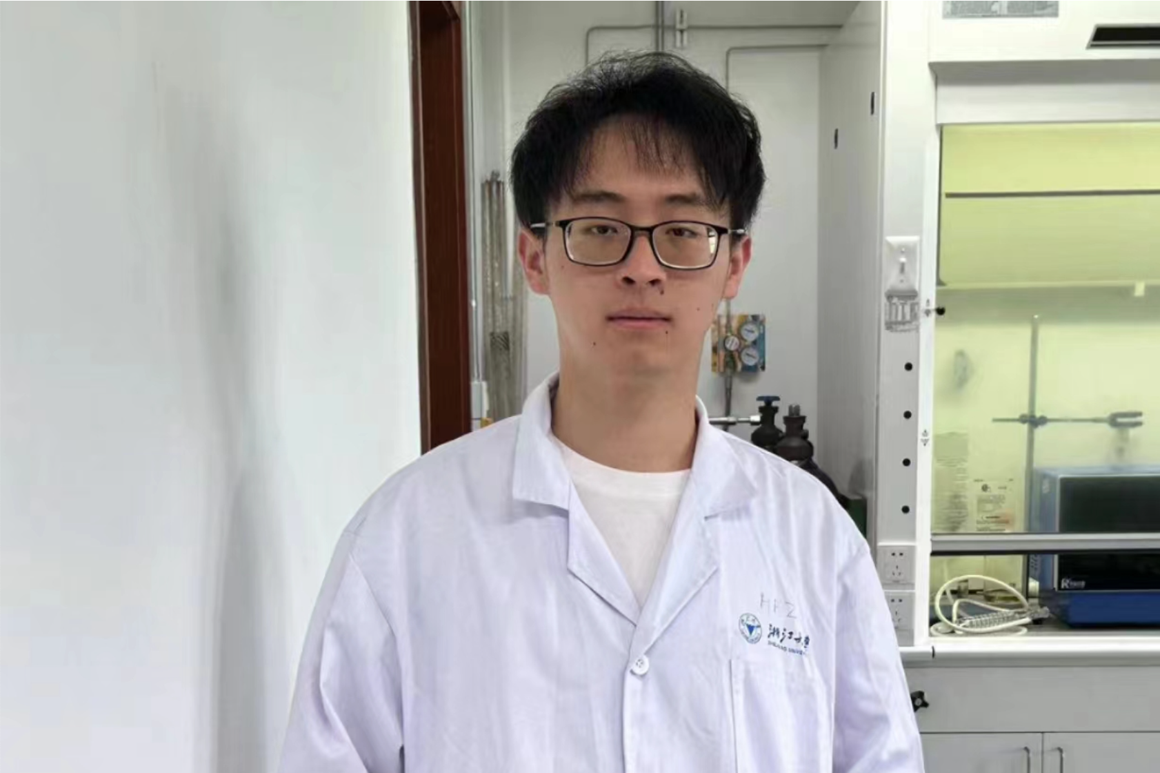 ������ 23˶