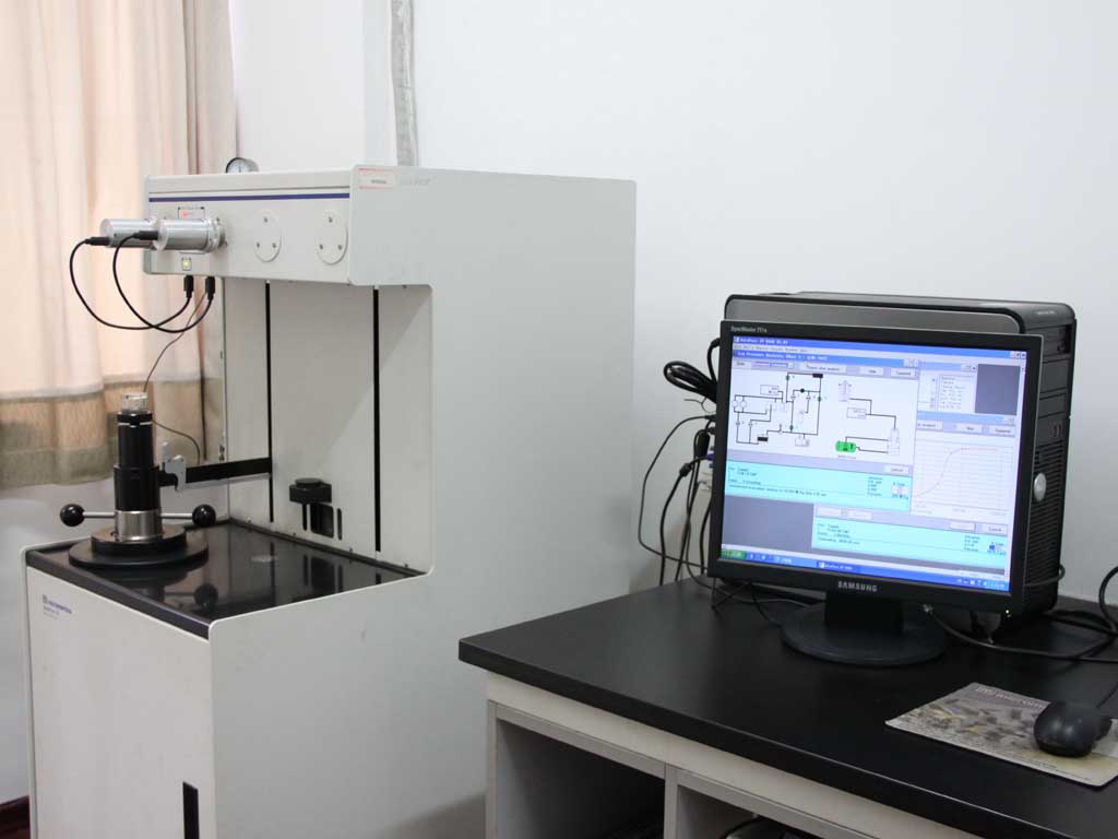 ѹ���ǣ�AutoPore �� 9510��